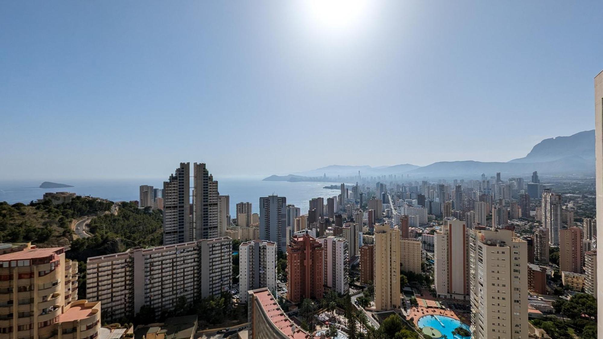 Torre Lugano Sea View Apartment 貝尼多姆 外观 照片