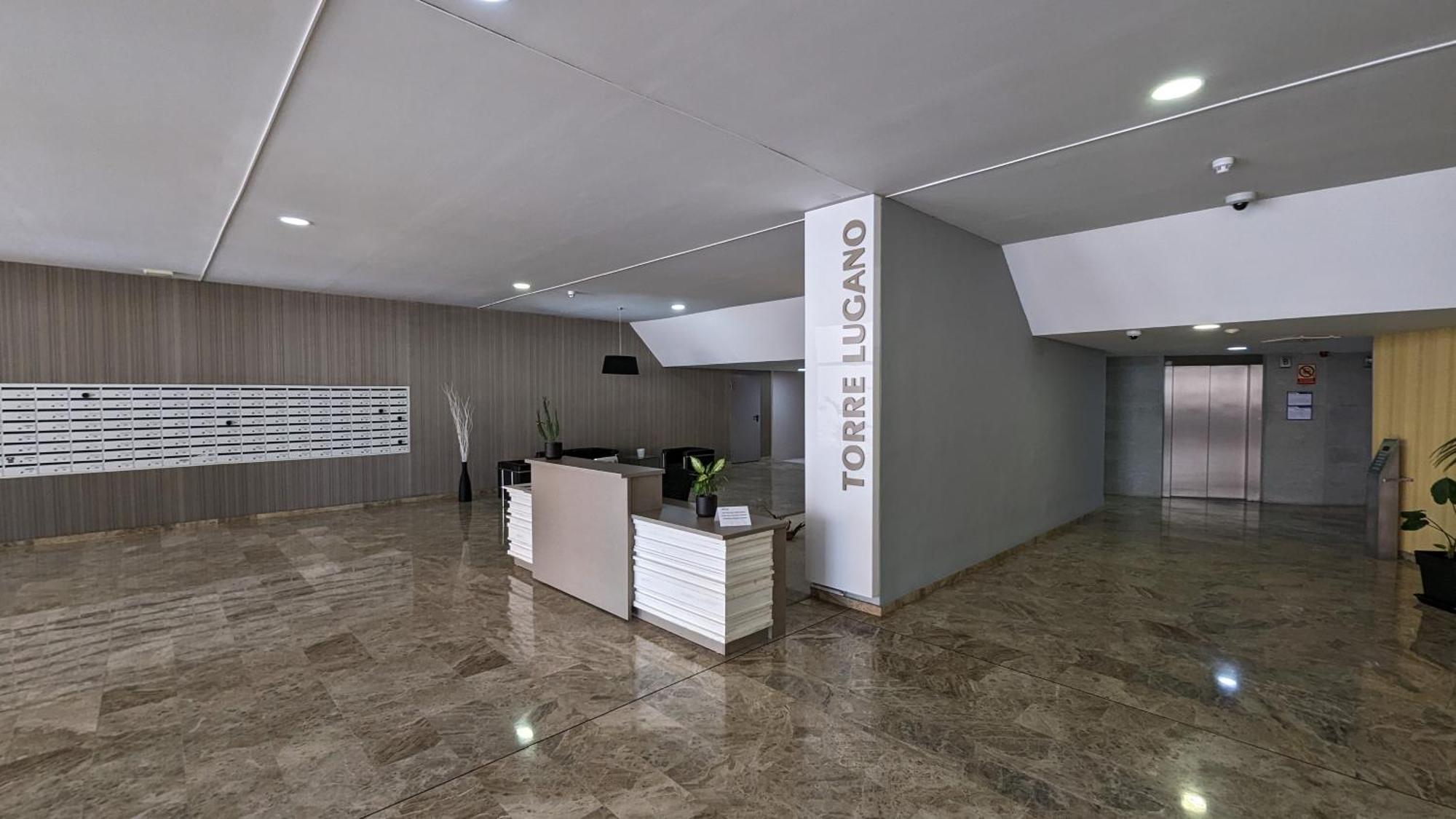 Torre Lugano Sea View Apartment 貝尼多姆 外观 照片